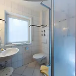 Tannenblick 3-2-3-3 דירה *